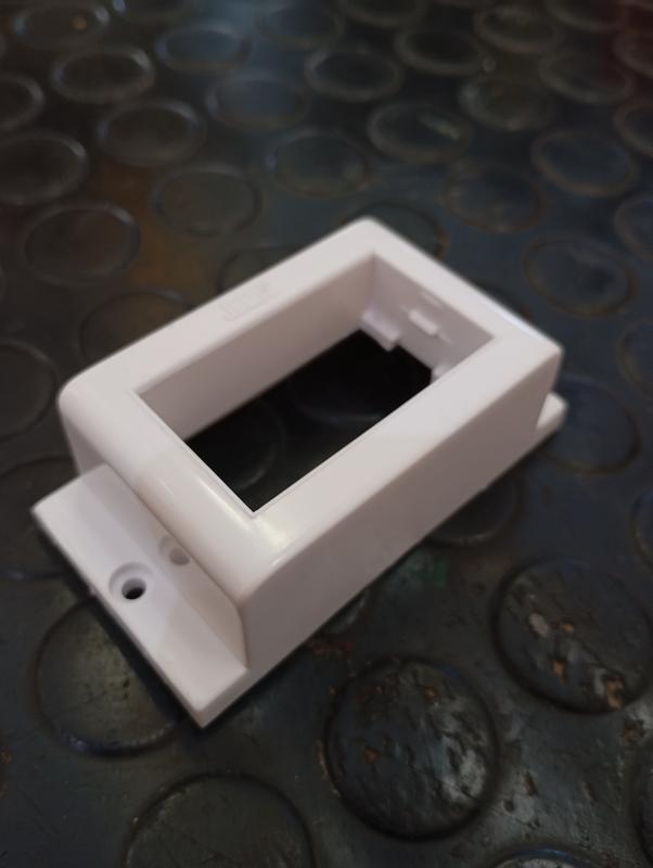 TAPA PORTA MODULO JELUZ
