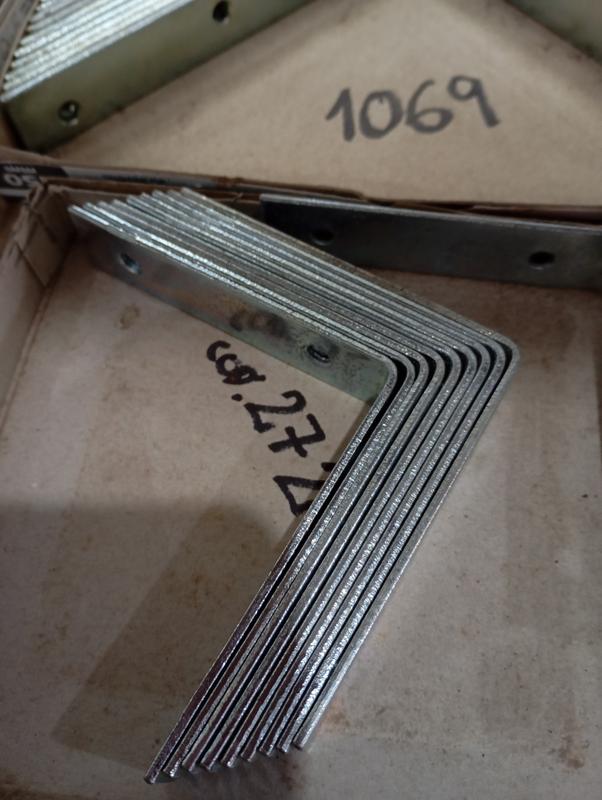 ESQUINERO ANGULO 90 X 90MM