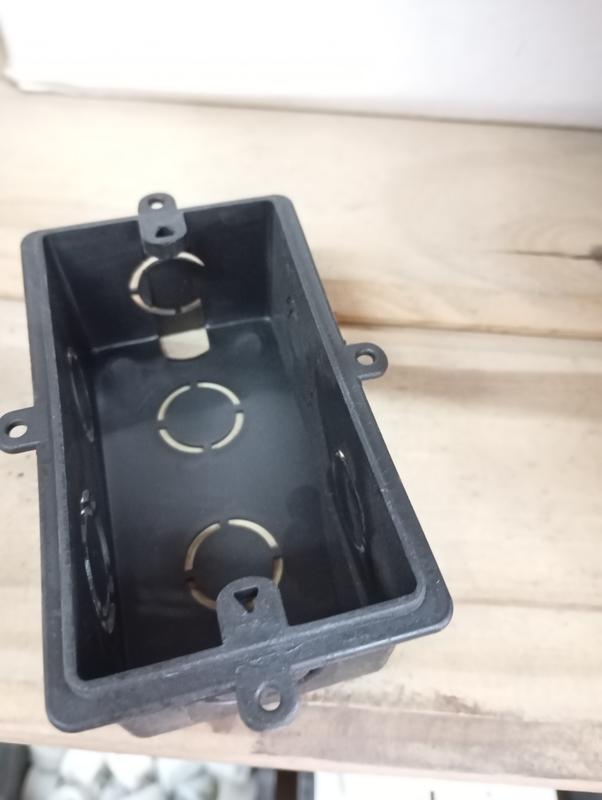 CAJA RECTANGULAR DE PLASTICO 10X5 STARK