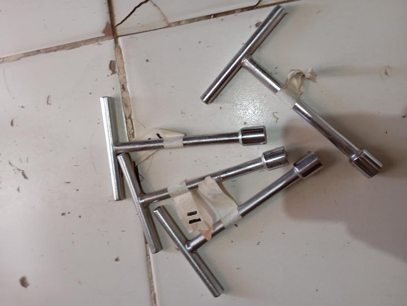 LLAVE TE LARGA N11