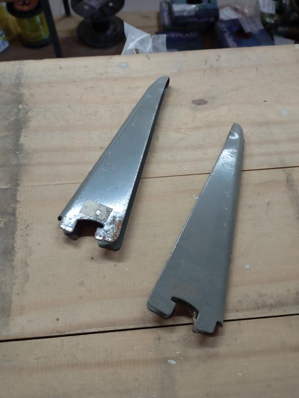 MENSULA P/RIEL 17CM