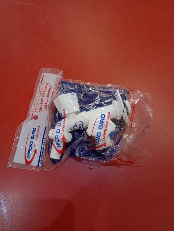 CANILLA P/LAVARROPA PVC MEDIO GIRO