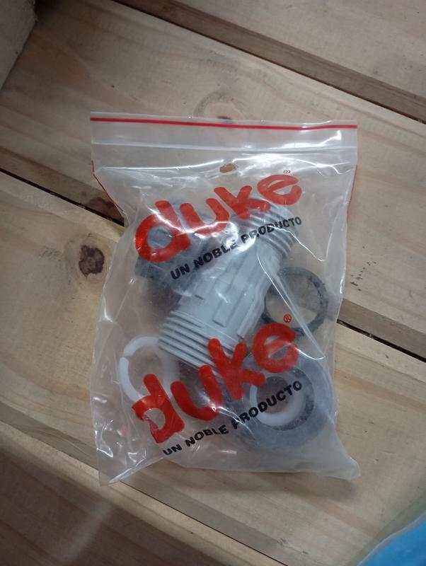 ACOPLE DE COMPRESIÓN 1/2 A 3/4