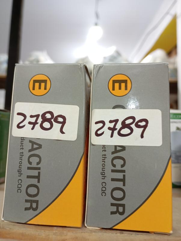 CAPACITOR DE MARCHA 12UF 450V