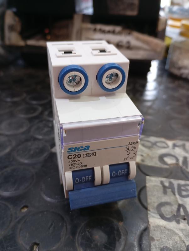 LLAVE TERMICA BIPOLAR 20AMP