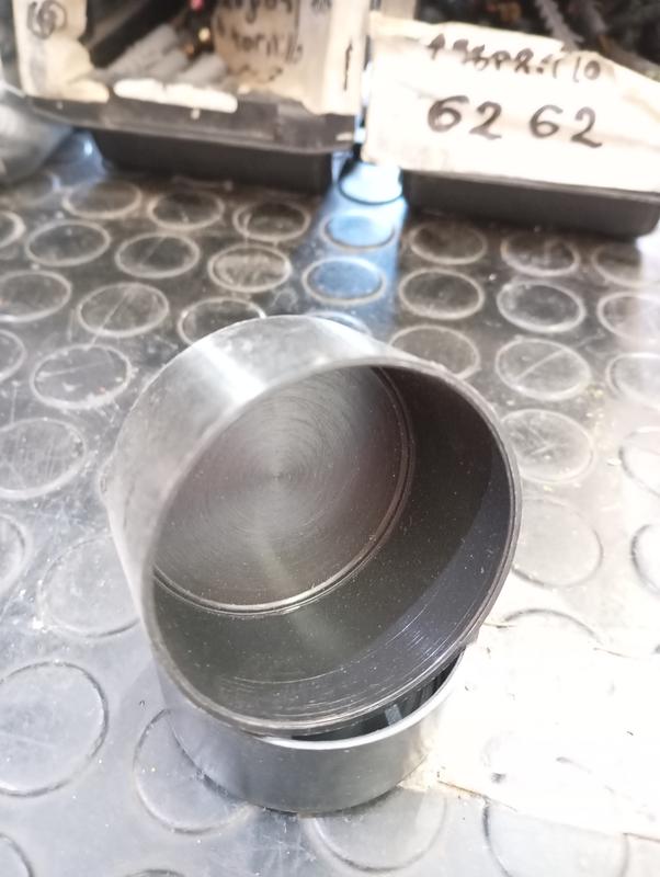 REGATONES REDONDOS 2 EXTERIOR