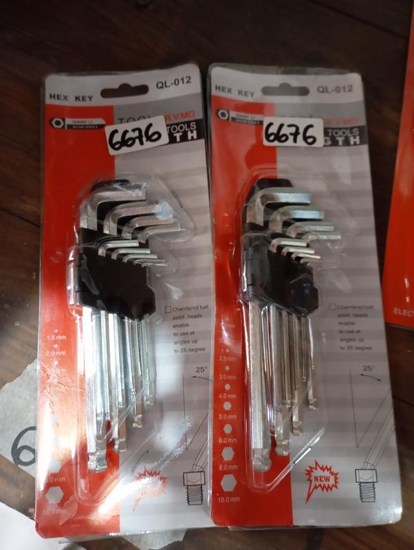 LLAVE ALLEN C/PUNTA BOLA MEDIANO L-2188