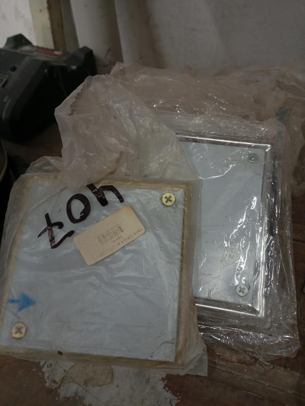 TAPA CIEGA ACERO INOX 10X10