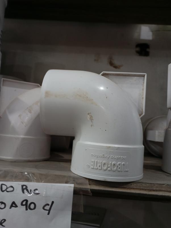 CODO PVC 100 A 90 CON BASE