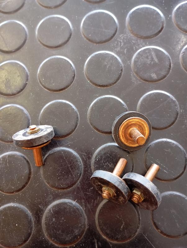 VALVULA BRONCE CON GOMA 3 4