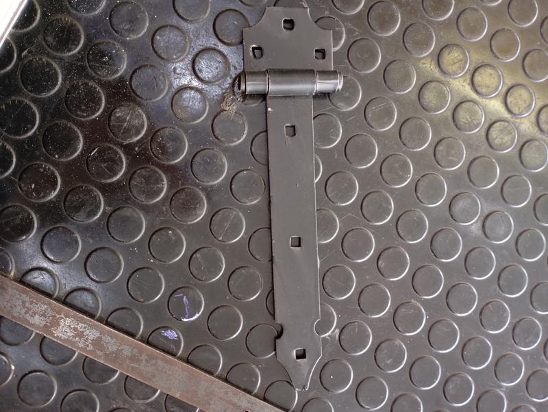 BISAGRA P/ATORNILLAR CORTA NEG MATE X 250