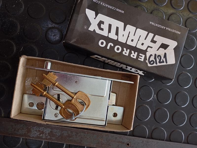 CERRADURA CERRATEX 652 P/ PORTON CORREDIZO