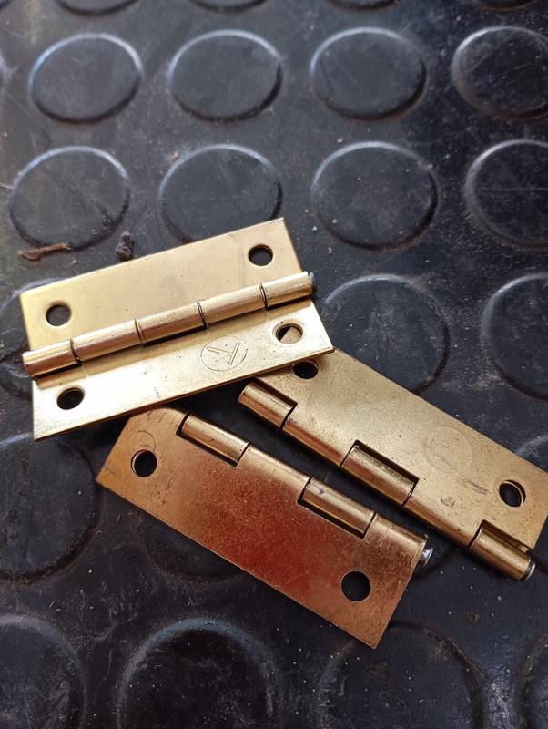 BISAGRA 5005 FUMACA 51MM BR. ORO