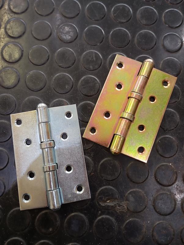 BISAGRA T MUNICION DE ZINC 100X75 C AGUJERO