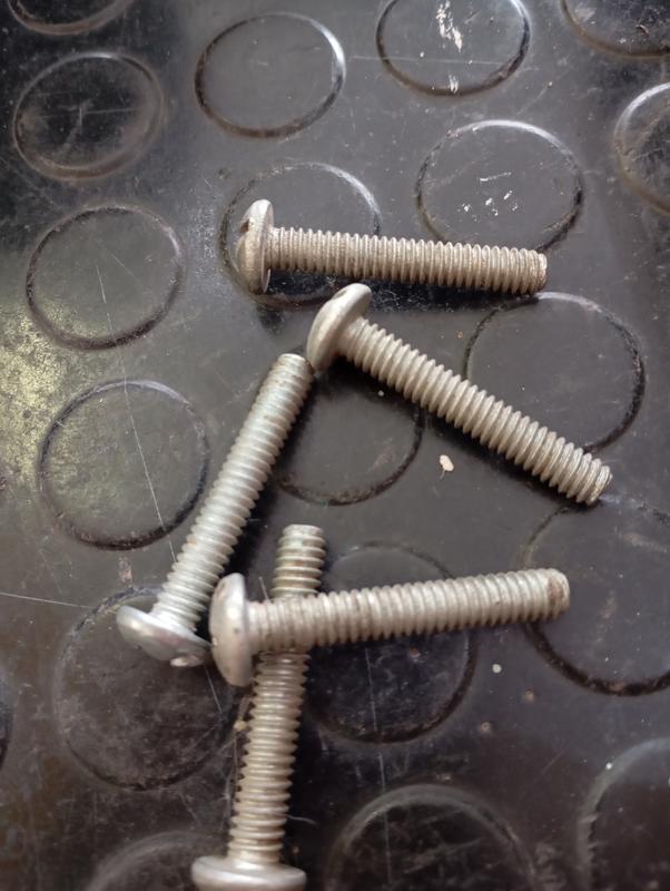 BULON TANQUE 1/4" X 1 1/2"
