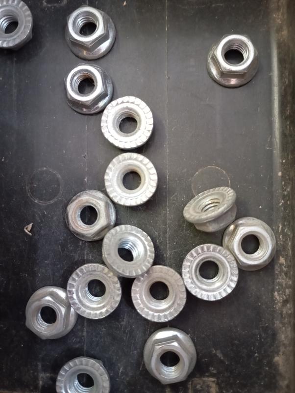 TUERCA FLANG GALV MA 6X1,00