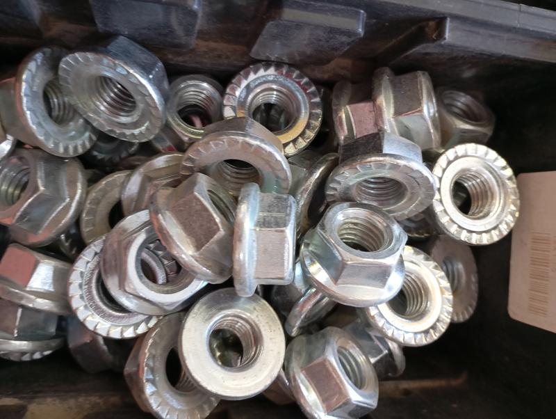 TUERCA FLANG GALV MA 12X1,75