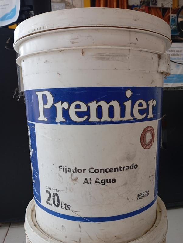 FIJADOR PREMIER POR 20LT