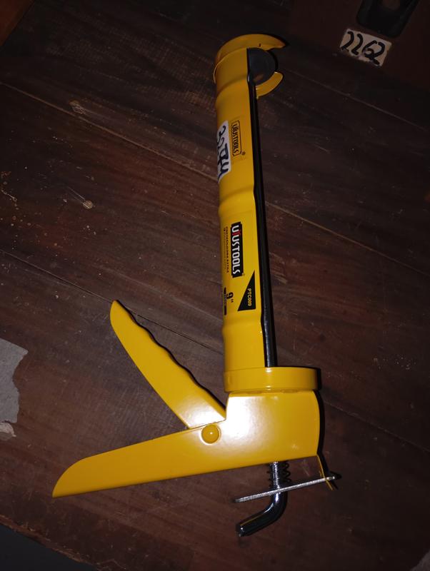PORTA SILICONA UYUS 9" PTC009